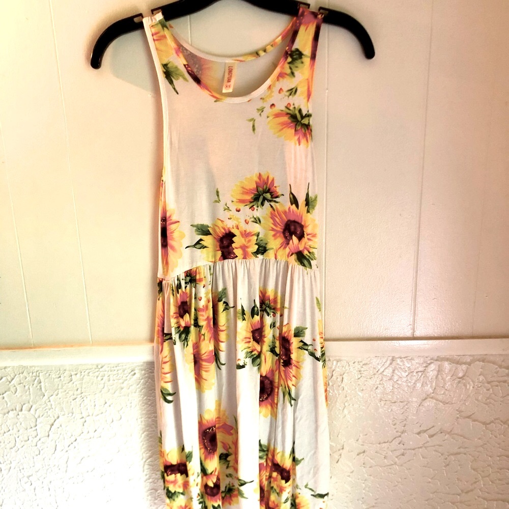 ✨4/$12 New! Sun Flower Tank Summer Dress